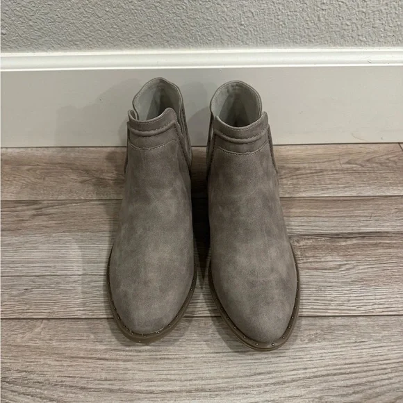 Maurices Ankle boot - Picture 2 of 6